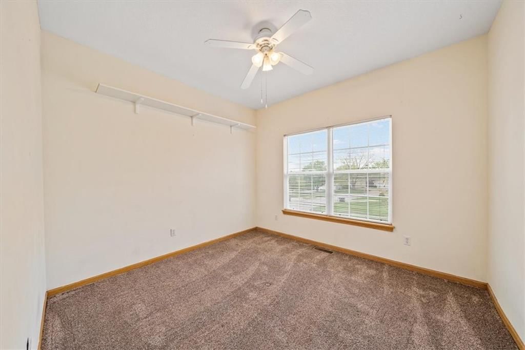 1404 NW Madison Court — photo 15