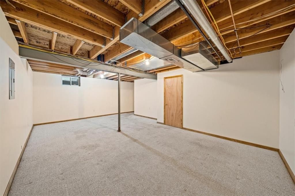 1404 NW Madison Court — photo 17