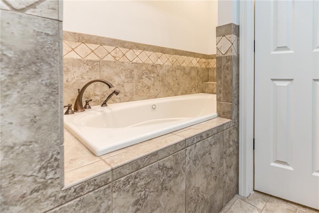 15501 W 90TH Street — photo 24