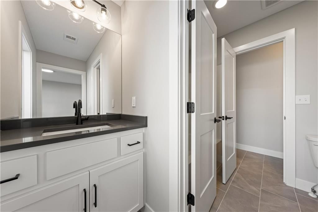 17194 S Heatherwood Street — photo 18
