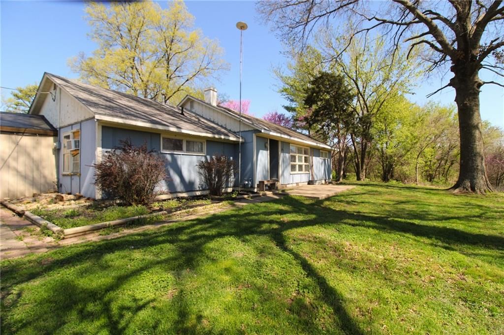 25388 Chieftain Road — photo 4