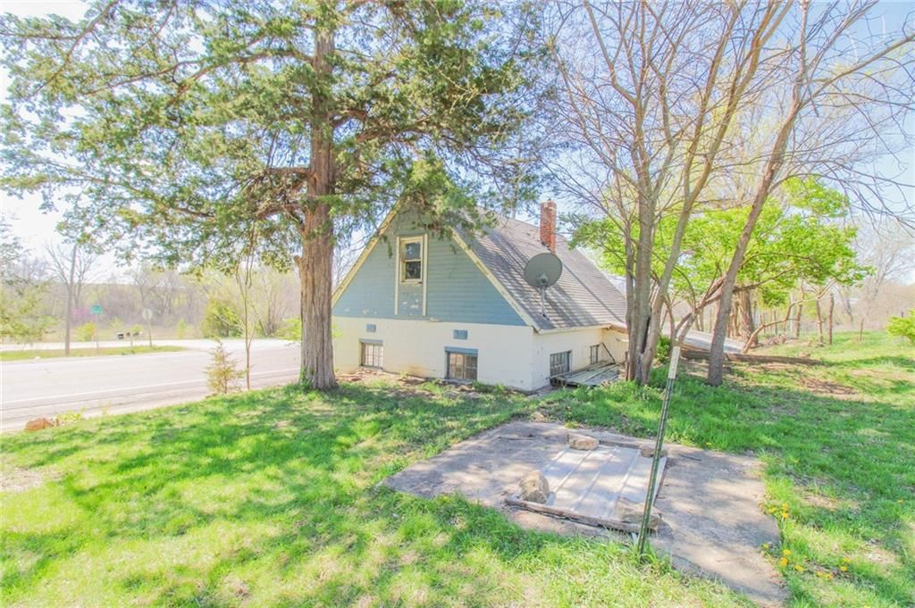 25388 Chieftain Road — photo 30
