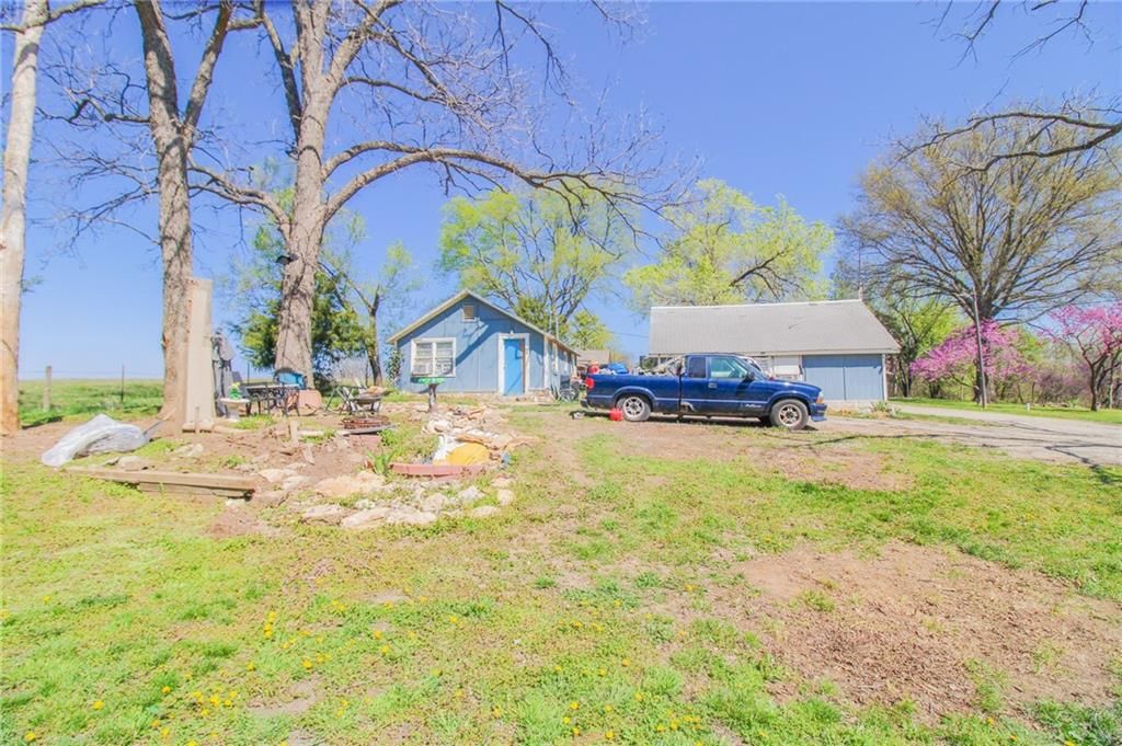 25388 Chieftain Road — photo 33