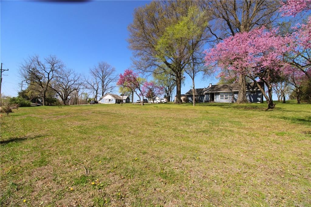 25388 Chieftain Road — photo 36
