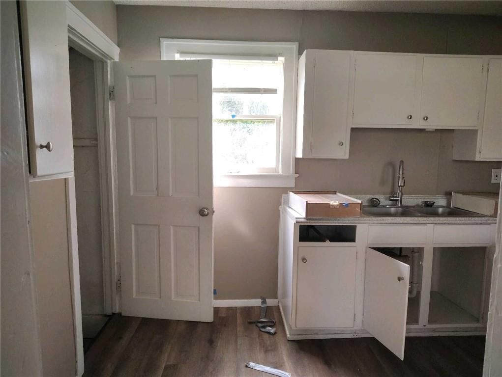 10816 E 27th Street — photo 11