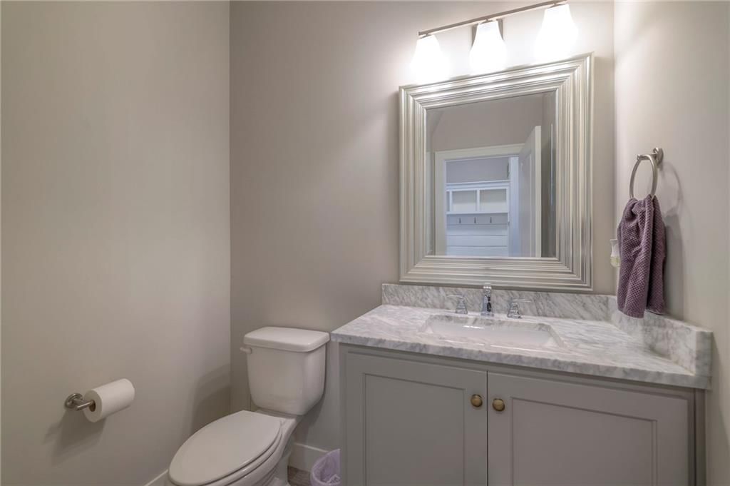 9102 W 177 Terrace — photo 23