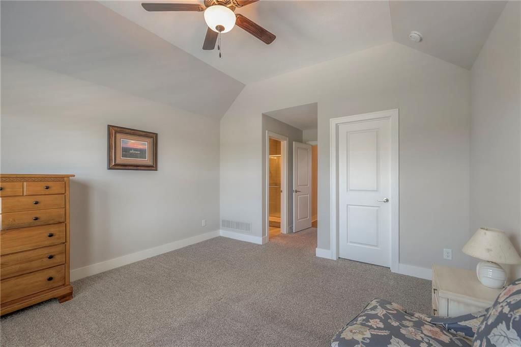 9102 W 177 Terrace — photo 39