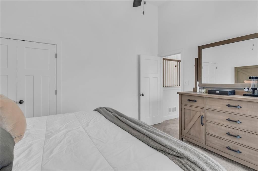 204 Lake Avenue — photo 26