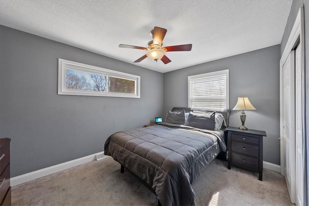 11222 Lewis Avenue — photo 9