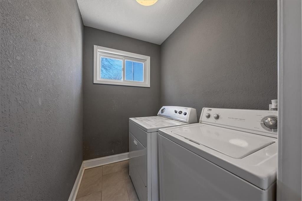 11222 Lewis Avenue — photo 17