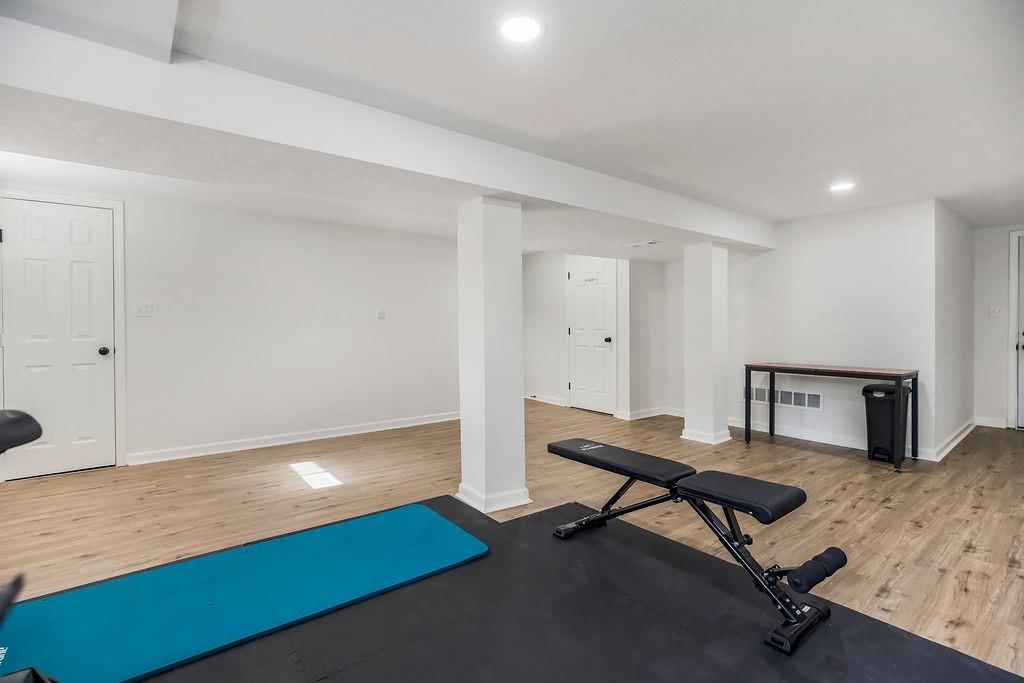 416 NE Carriage Street — photo 25