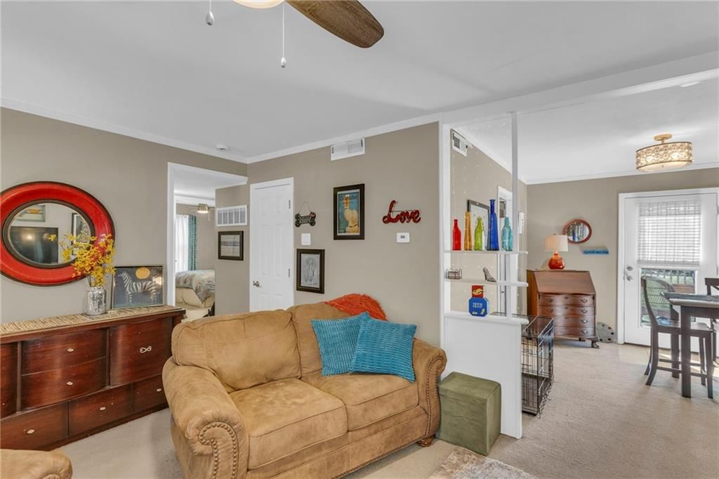 7206 REEDS Road — photo 7