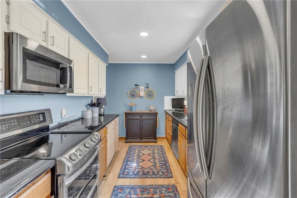 7206 REEDS Road — photo 12