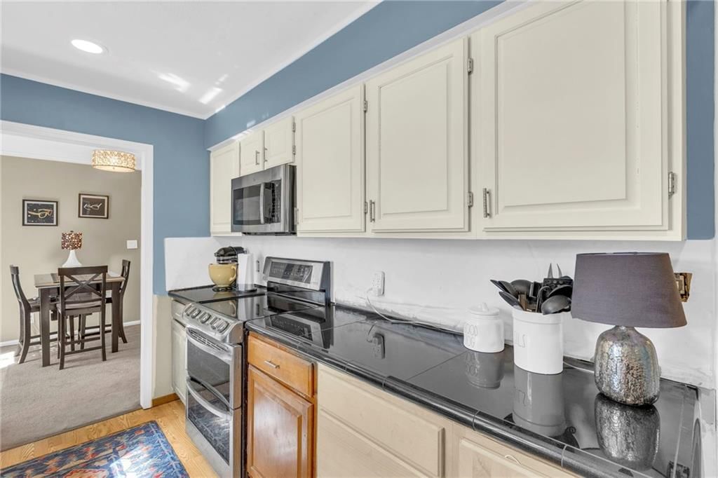 7206 REEDS Road — photo 13