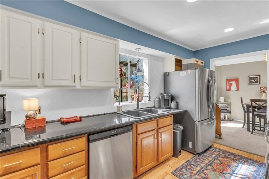 7206 REEDS Road — photo 14
