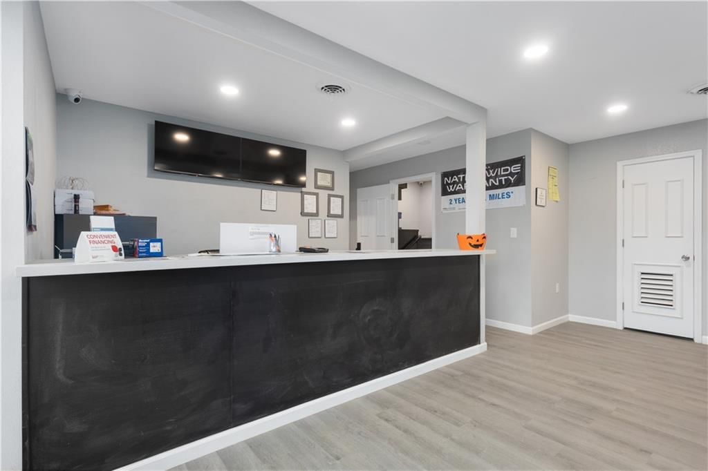 3709 Pickett Road — photo 11