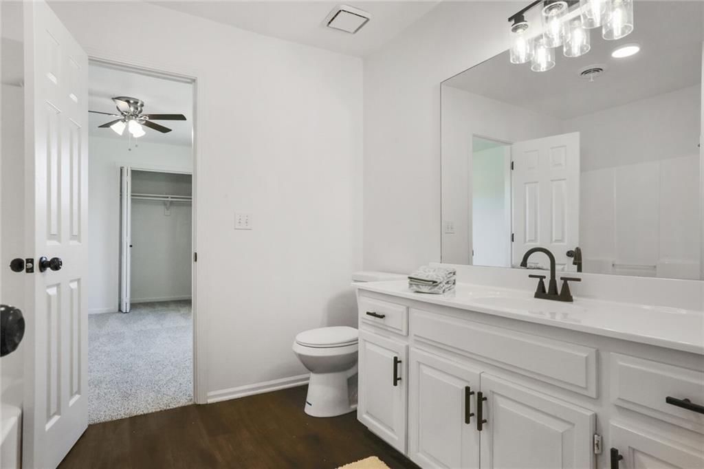 7800 N Strathbury Avenue — photo 17