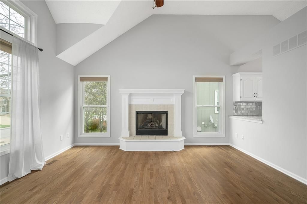 16251 W 158th Street — photo 7