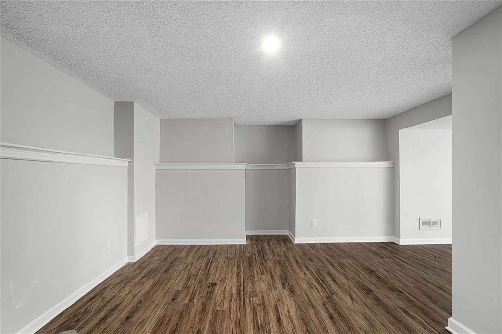 16251 W 158th Street — photo 37