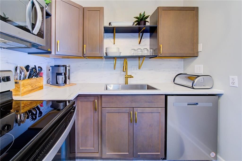 4801 Holly Street — photo 11