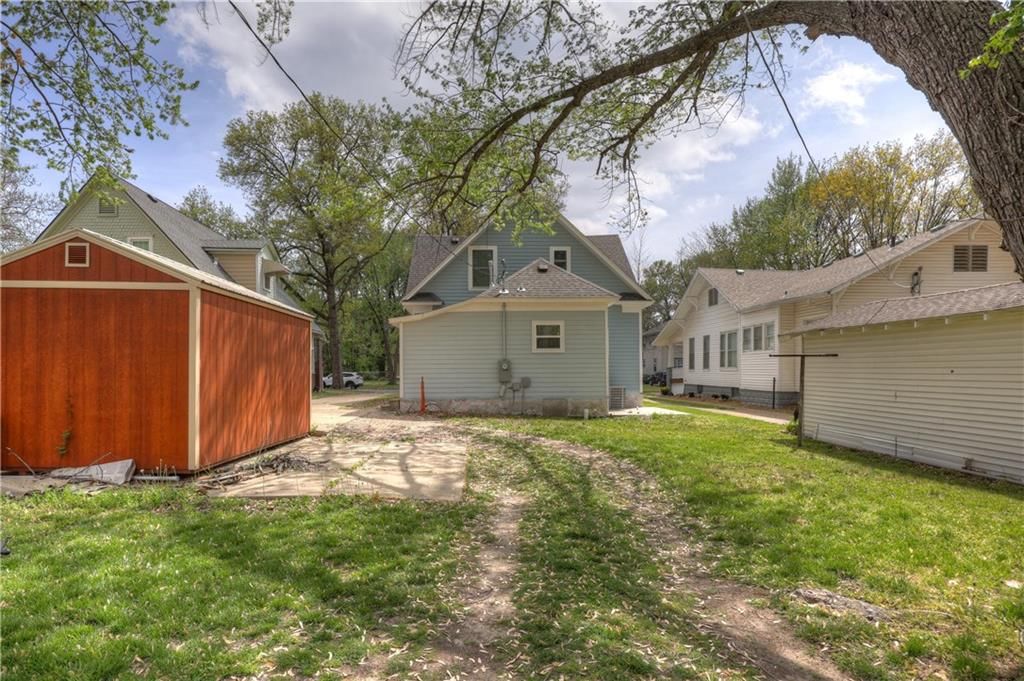 612 W Kansas Street — photo 30