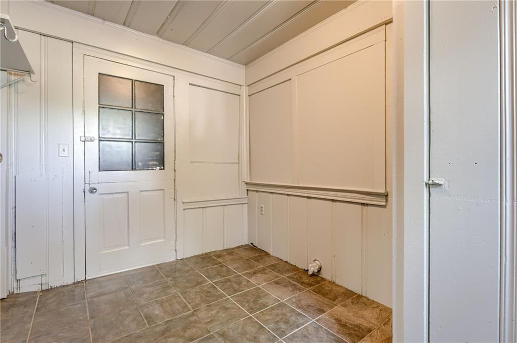 711 S Fuller Avenue — photo 15