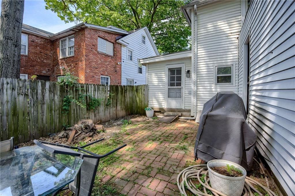 711 S Fuller Avenue — photo 31