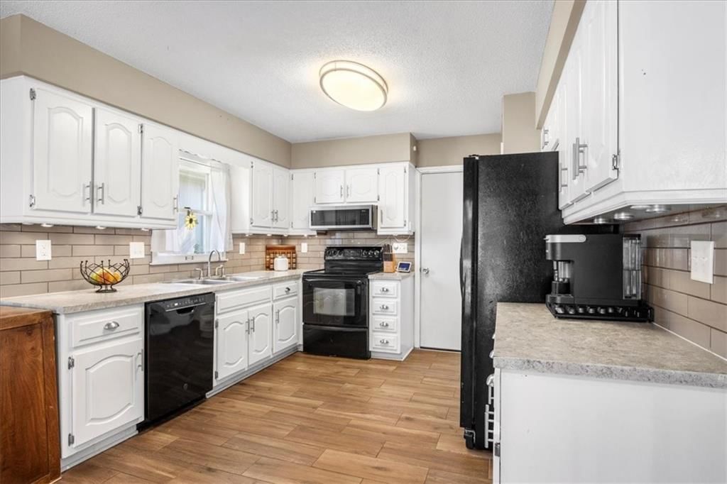 806 N ARNOLD Avenue — photo 7