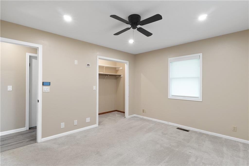 403 N Truman Street — photo 20