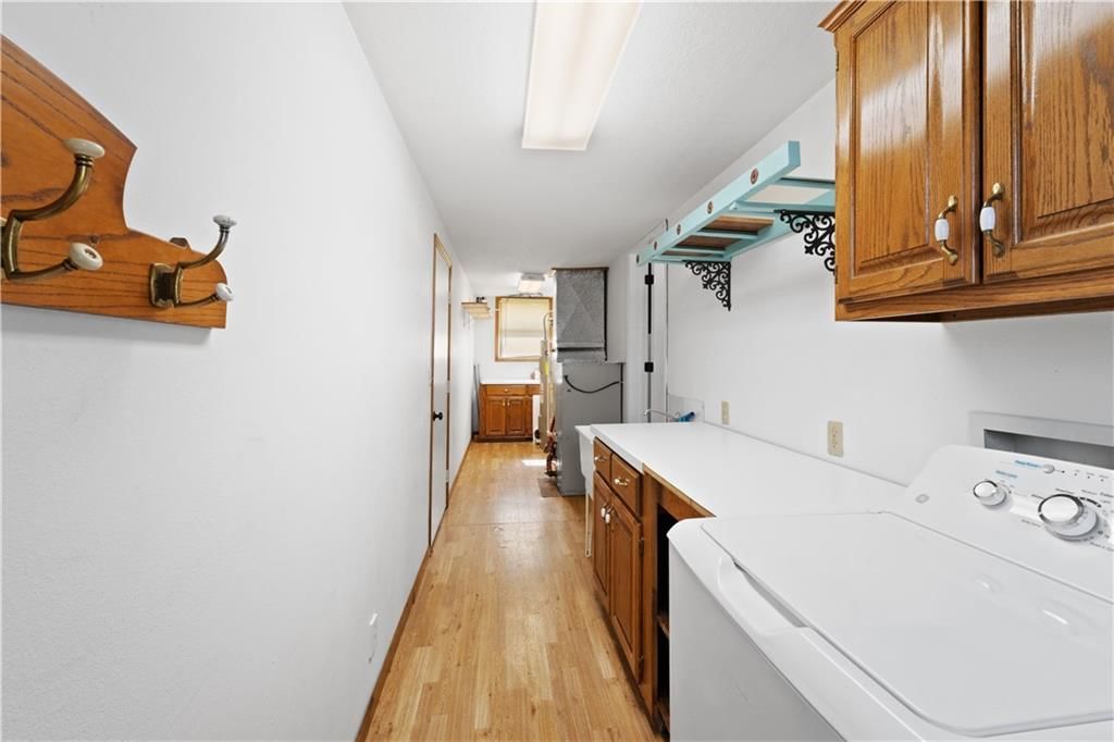 403 N Truman Street — photo 27