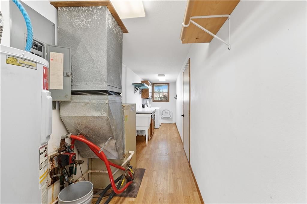 403 N Truman Street — photo 28