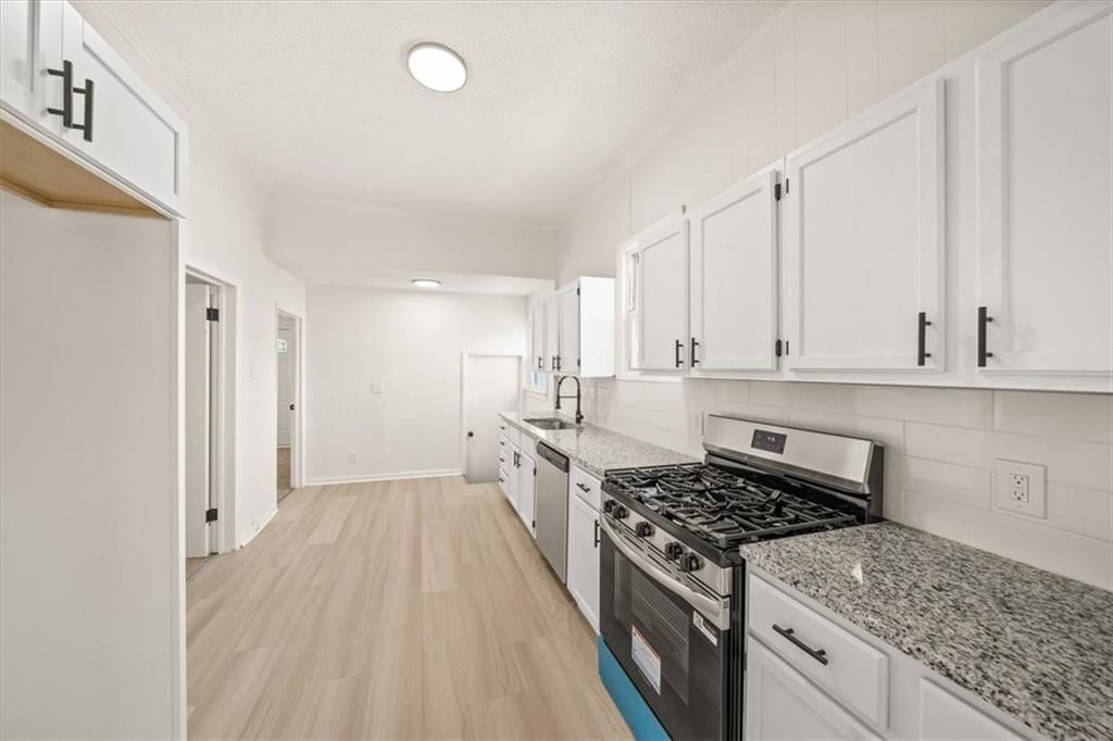 706 N 11th Street — photo 8