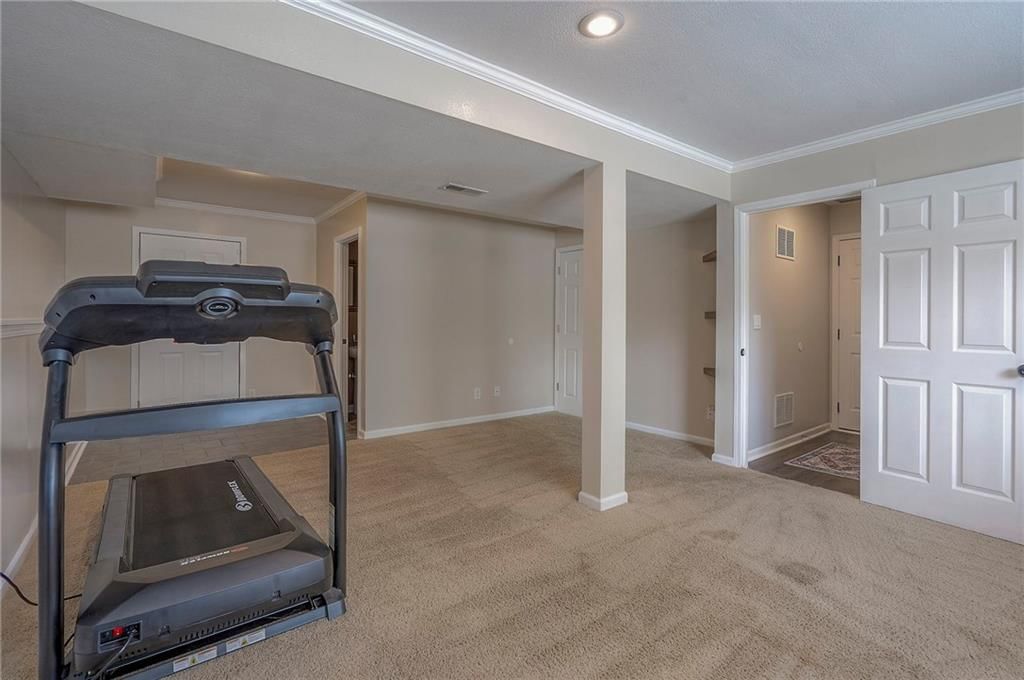 11517 N Laurel Court — photo 32