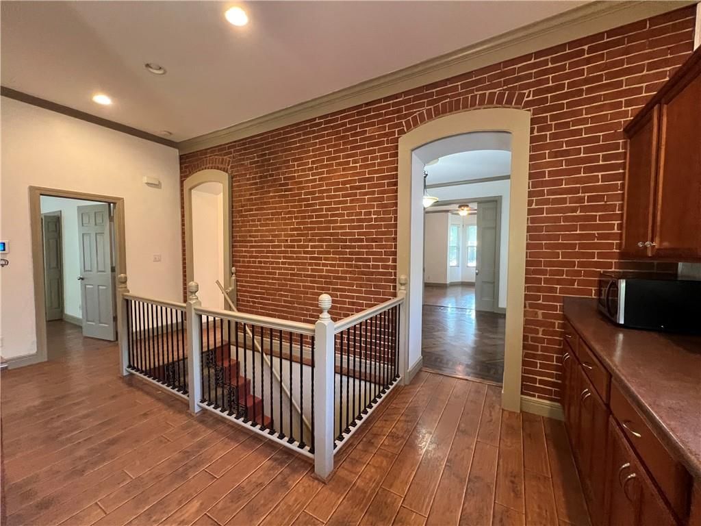 610 N Broadway Street — photo 10