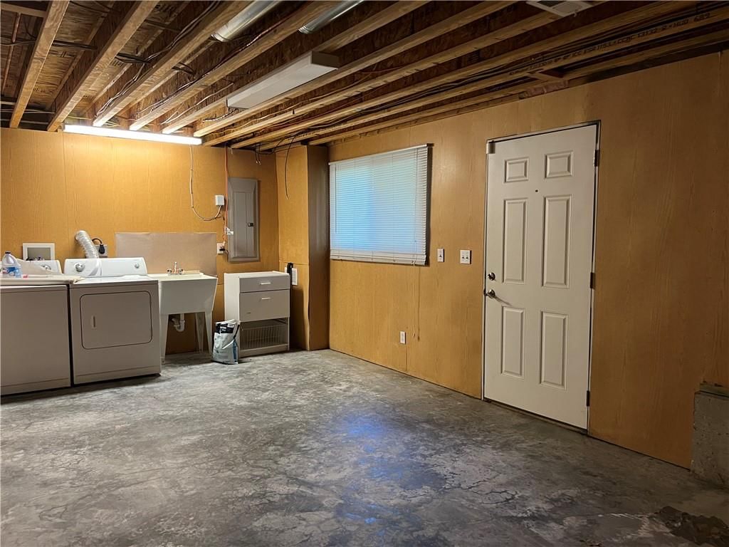 610 N Broadway Street — photo 24