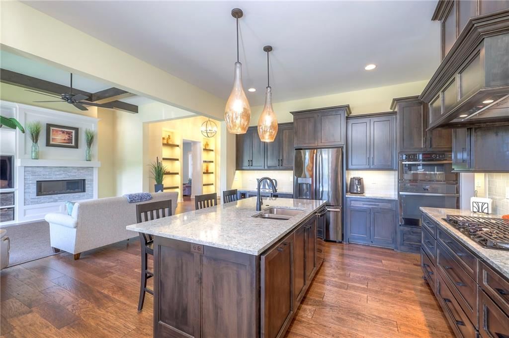 25109 W 105th Terrace — photo 11