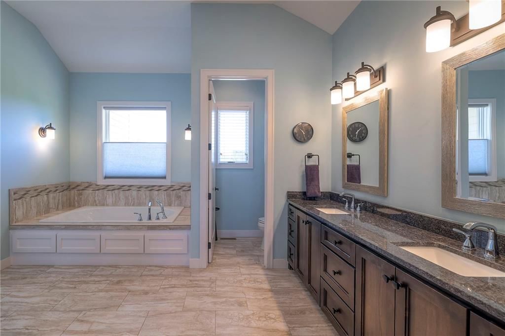 25109 W 105th Terrace — photo 32