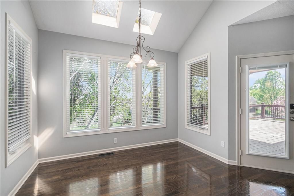 9225 N Kentucky Avenue — photo 10