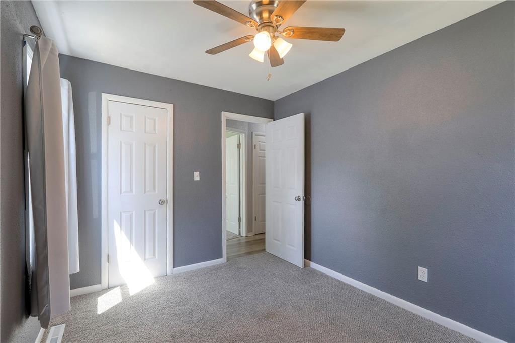 3400 N Osage Street — photo 11