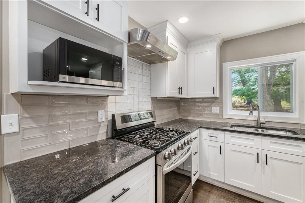 8419 Cambridge Street — photo 7