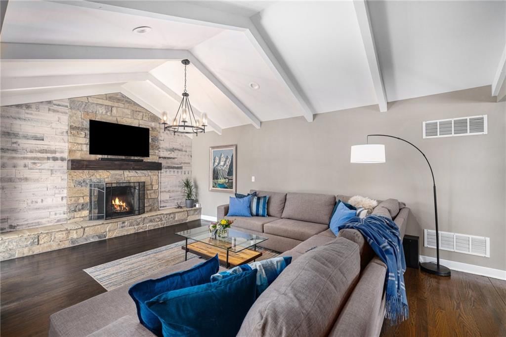 8419 Cambridge Street — photo 15
