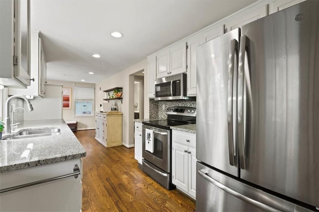 7405 Fontana Street — photo 10