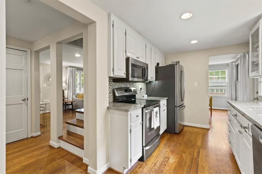 7405 Fontana Street — photo 12