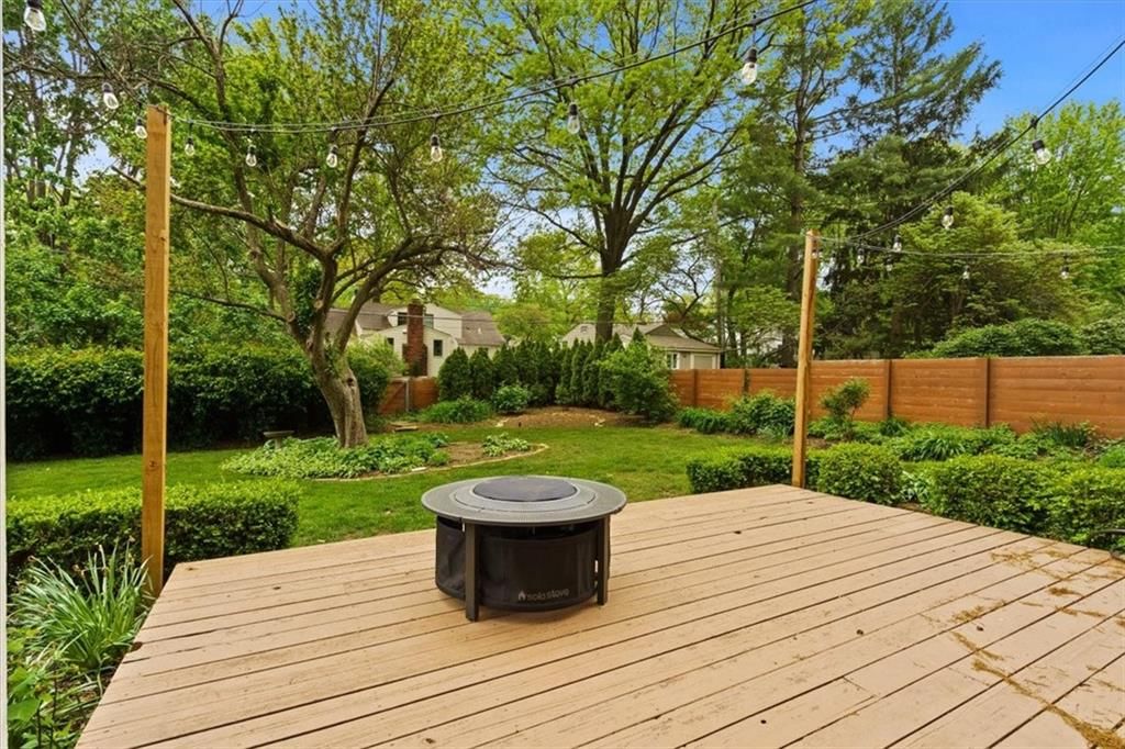 7405 Fontana Street — photo 26