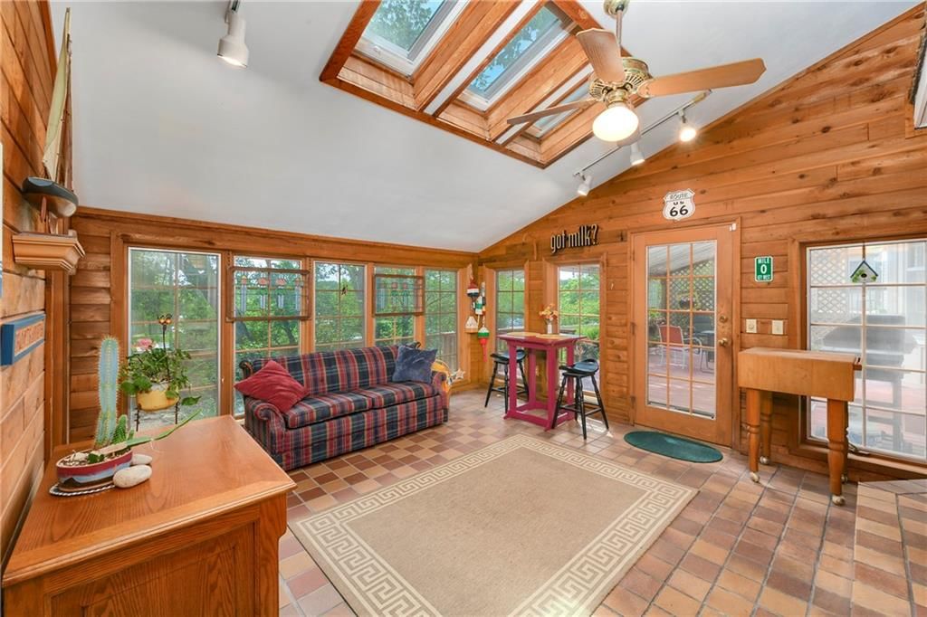 12433 W 105th Street — photo 24