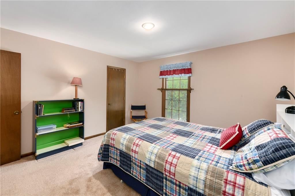 12433 W 105th Street — photo 34