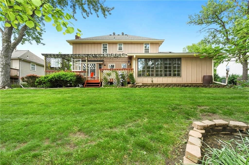 12433 W 105th Street — photo 52