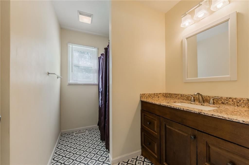 1304 Middlebrook Drive — photo 13