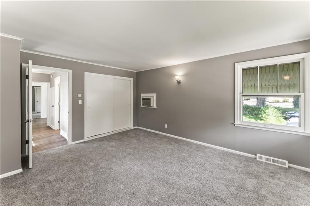 809 S Crysler Avenue — photo 19