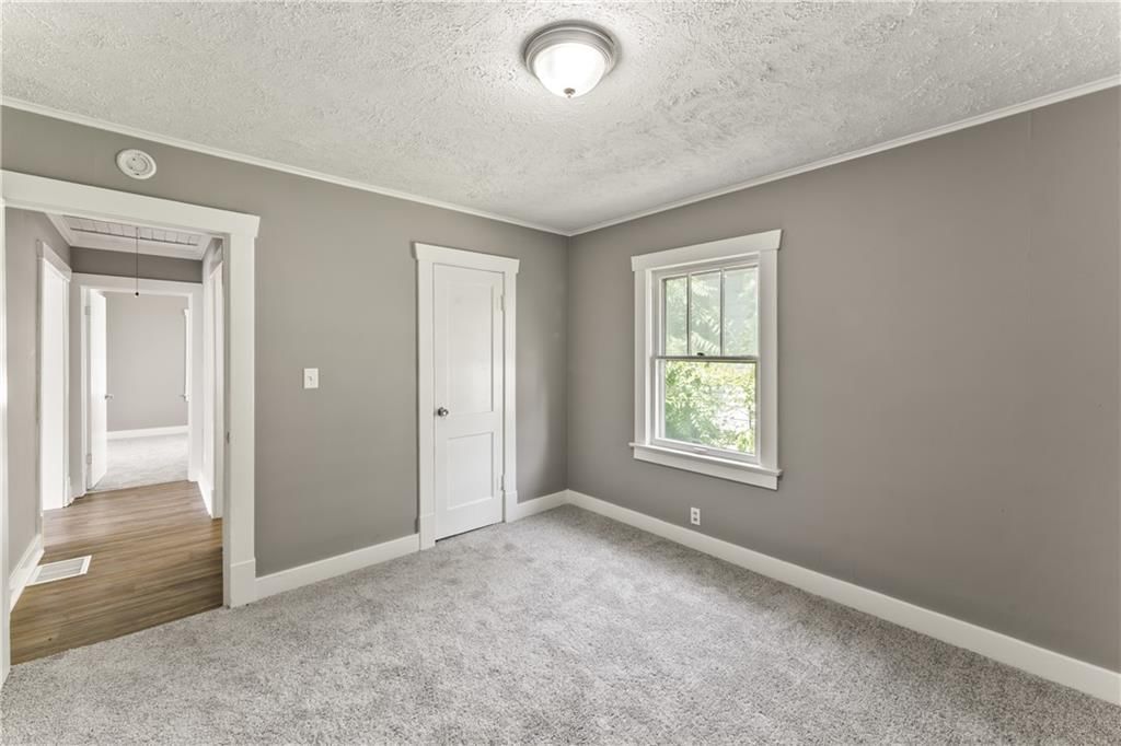 809 S Crysler Avenue — photo 22